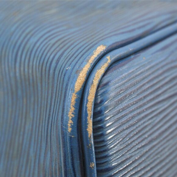 Authentic Louis Vuitton Epi Petit Noe Shoulder Drawstring Bag Blue - Picture 9 of 16